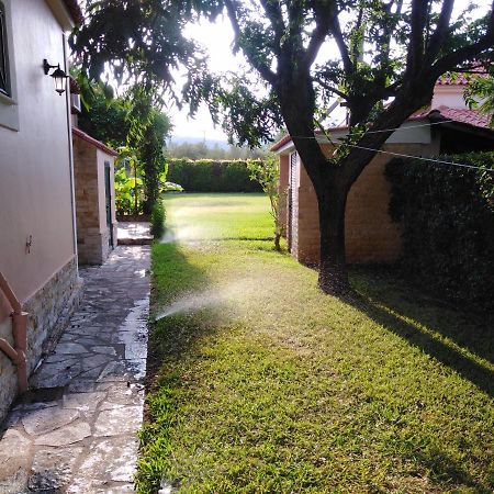 Golden Sea Villa Calamata Exterior foto