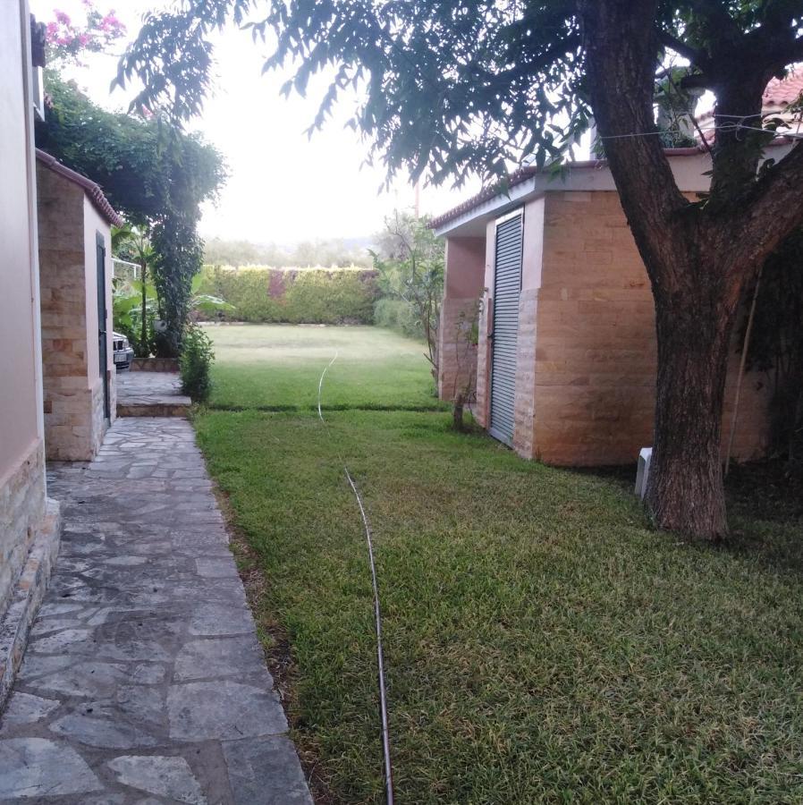 Golden Sea Villa Calamata Exterior foto